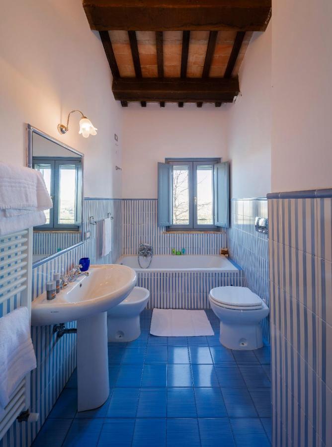 Recchi Franceschini Bike Hotel Last - Minute - Availability Montalto delle Marche Exteriér fotografie
